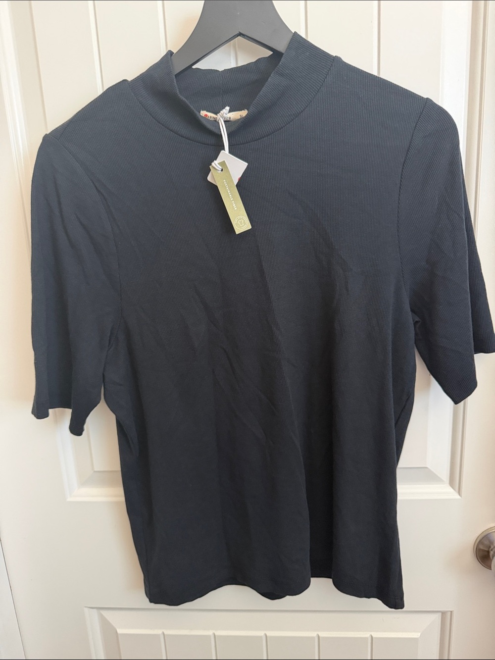 Marine Layer Short-Sleeve Mock Neck Tee in black